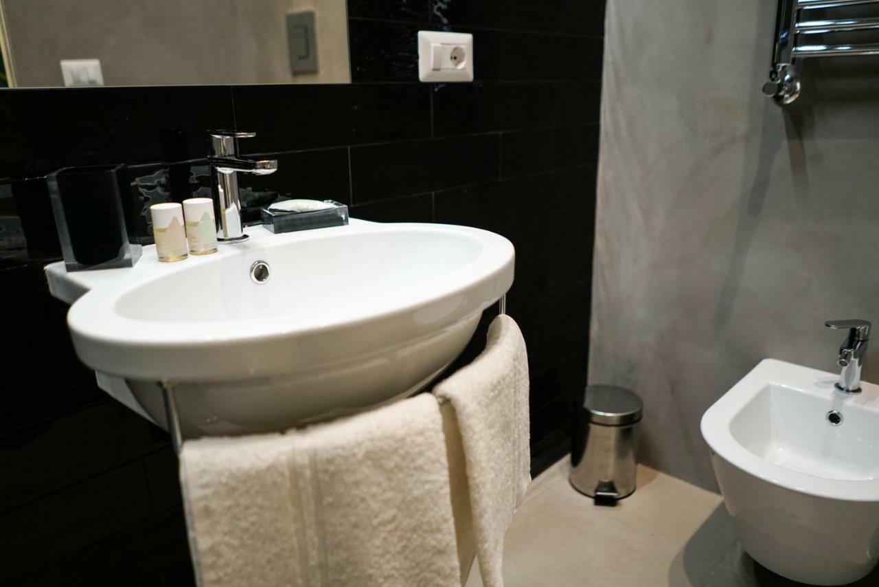 Bed and Breakfast Palazzo Toledano Neapol Zewnętrze zdjęcie